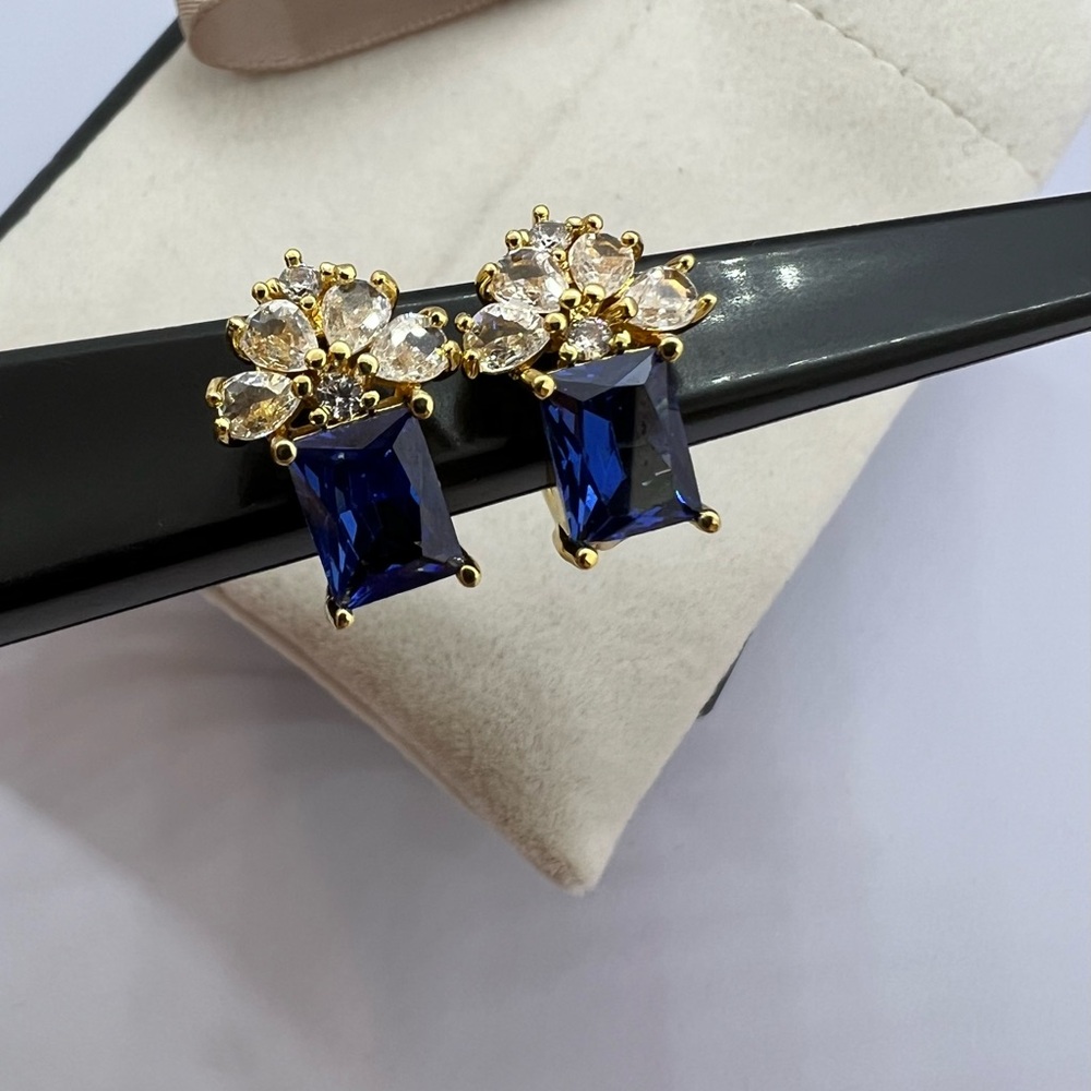 Gold filled Blue and Gold Earrings NWOT Gold